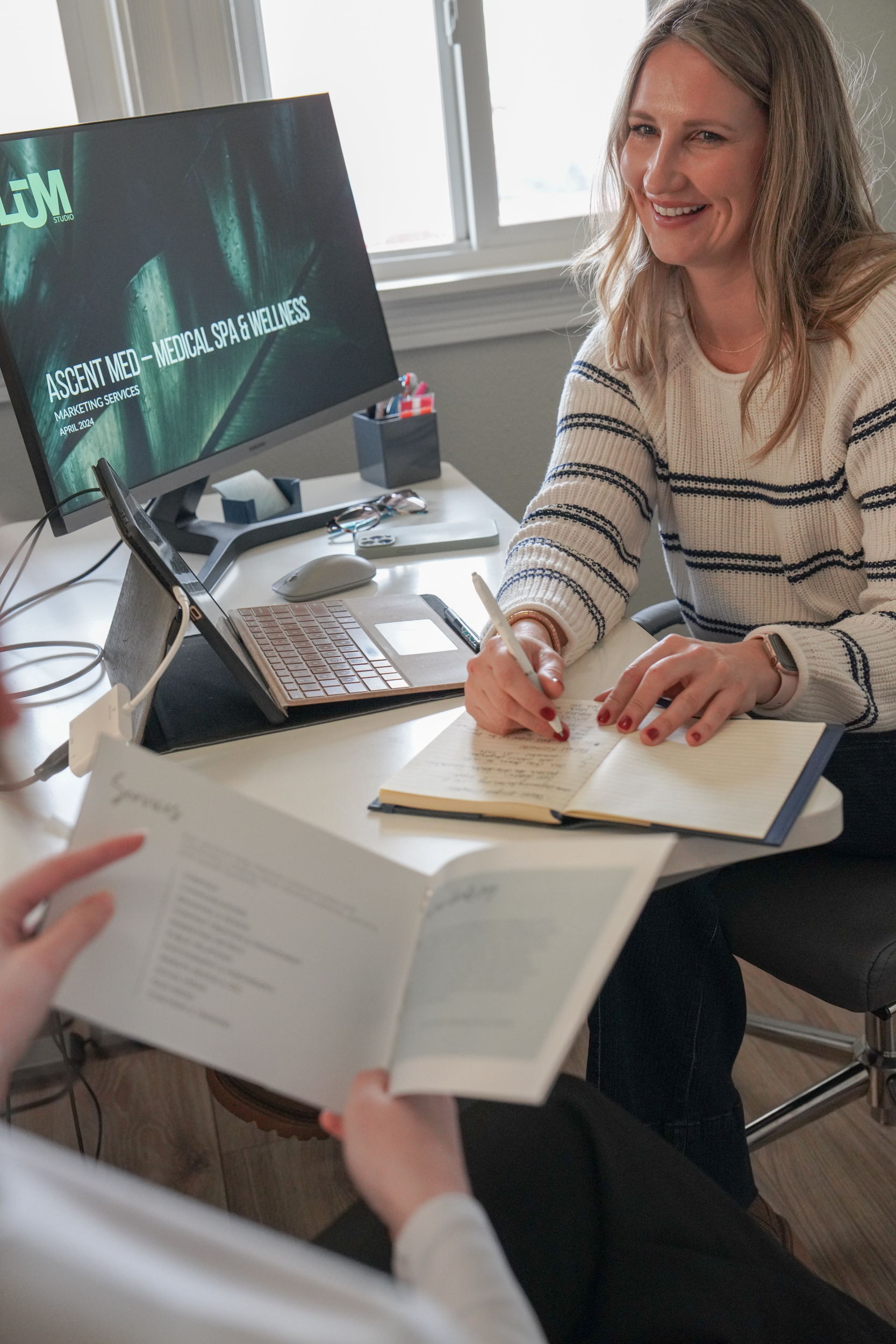 LŪM Studio in action